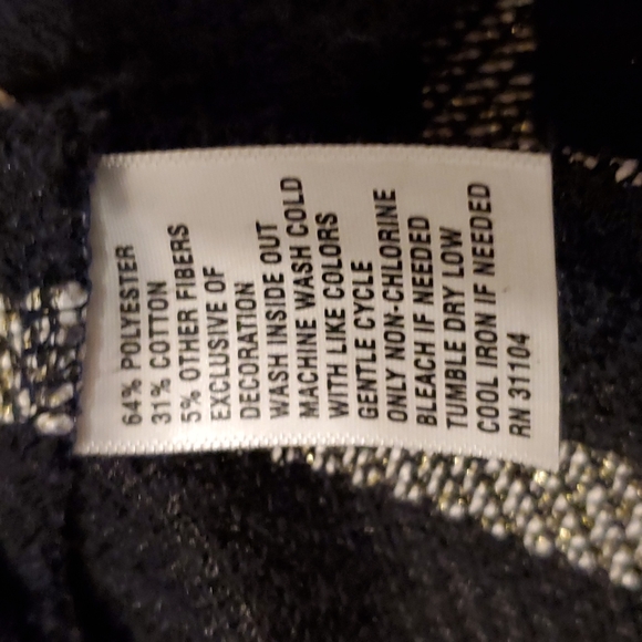 NWOT crown & ivy shimmery striped sweater - Picture 6 of 8